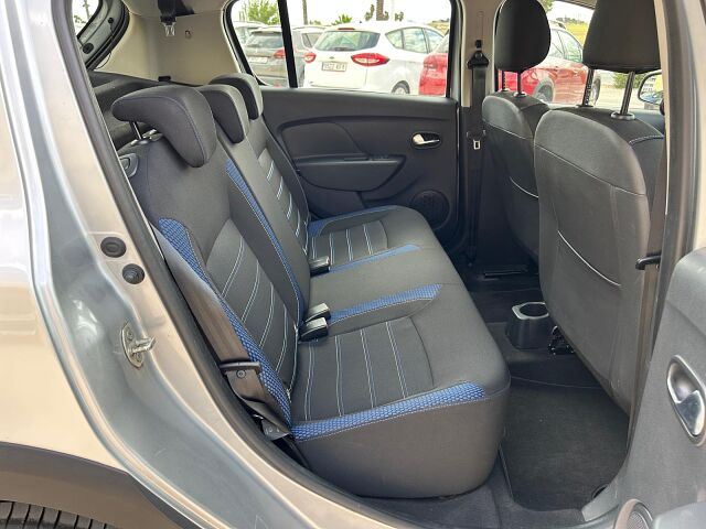 DACIA SANDERO STEPWAY SE TWENTY 0.9 TCE UK PLATED RHD IN SPAIN 41000 MILES 2020